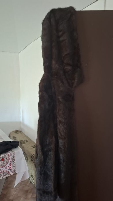 Продам норкувую шубу