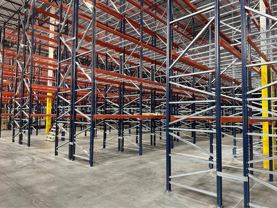 Rafturi metalice industriale