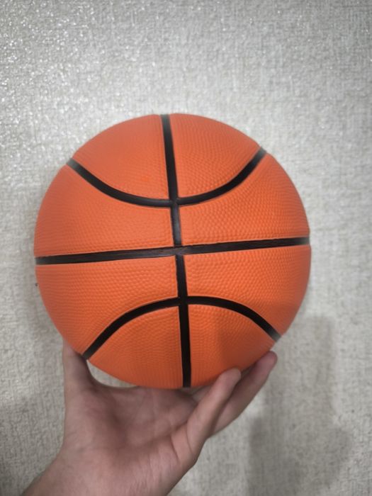 Оригинальный баскетбольный мяч Adidas