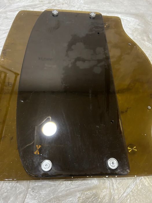 Стеклянная полка панель