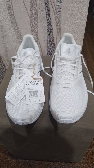 Два чифта маратонки Adidas