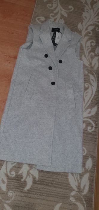 Pardesiu / Vesta palton Stradivarius nouă