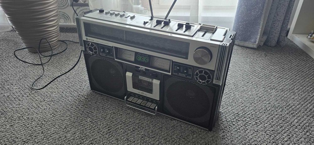 Radiocasetofon JVC 838L Boombox