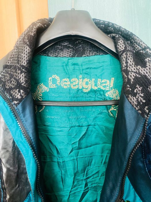 Яке Desigual 44 номер