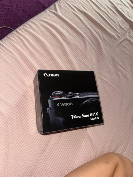 Canon G7 mark II