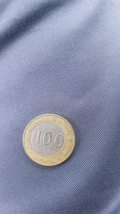 Продам монету брак