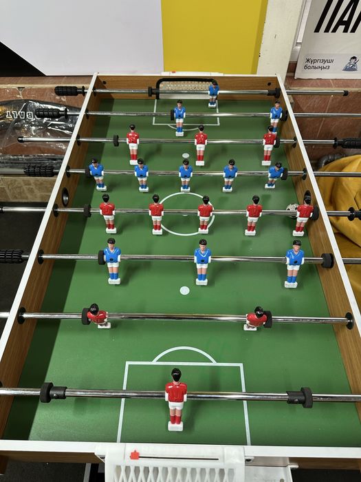 Продам настольный футбол