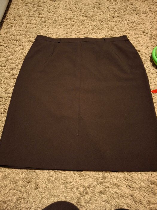 Fusta neagra marimea 50 (2 bucati)