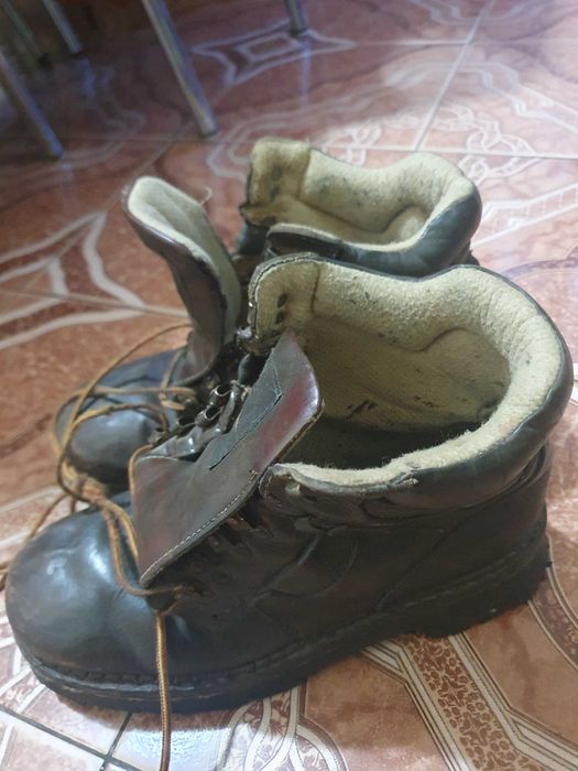 bocanci landrover nr 44