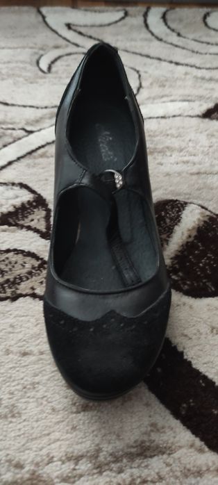 Pantofi piele cu talpa ortopedica