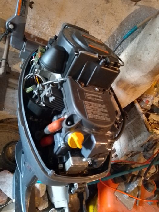Продавам мотор за лодка YAMAHA