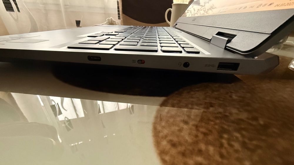 Laptop Gaming Lenovo LOQ 15IRX9 – i7