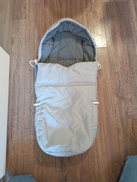Зимно чувалче и дъждобран Stokke
