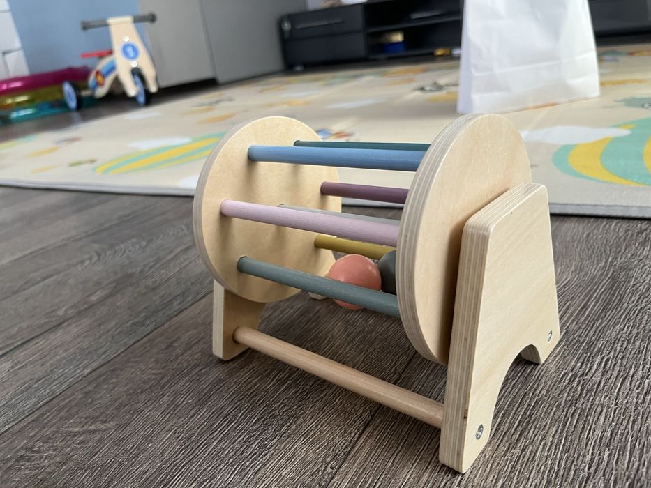 Монтесори въртележка