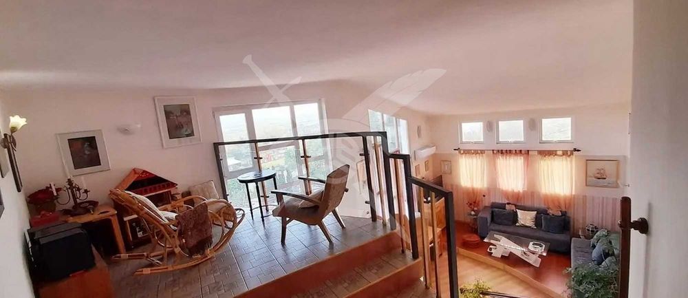 Продава се Къща в Годеч - 300 кв.м за 1217 €/кв.м - Снимка #1