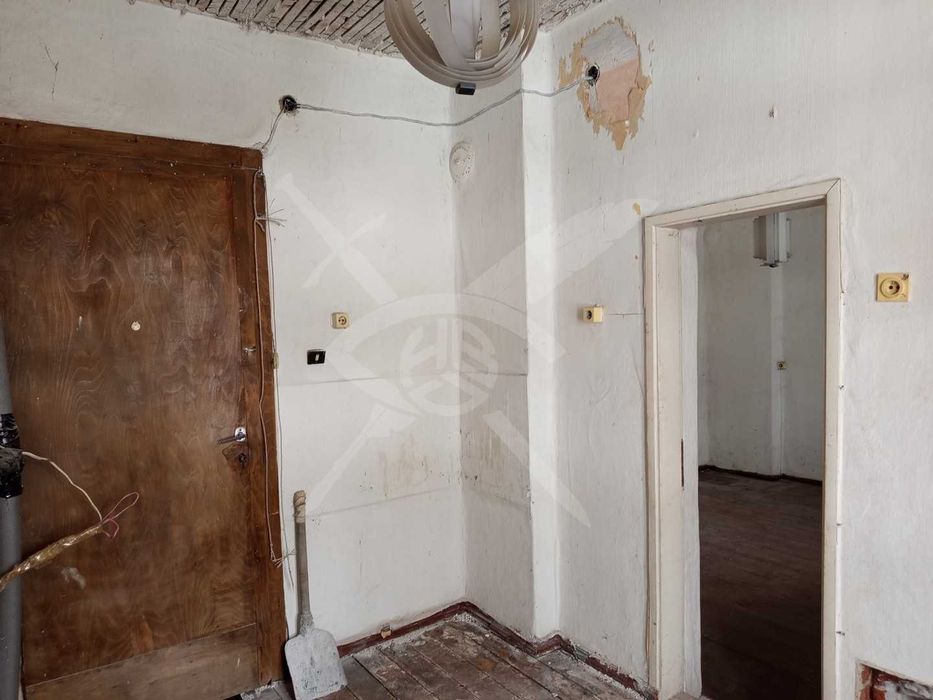 Продава се Етаж от къща в София, Център - 75 кв.м за 1374 €/кв.м - Снимка #7