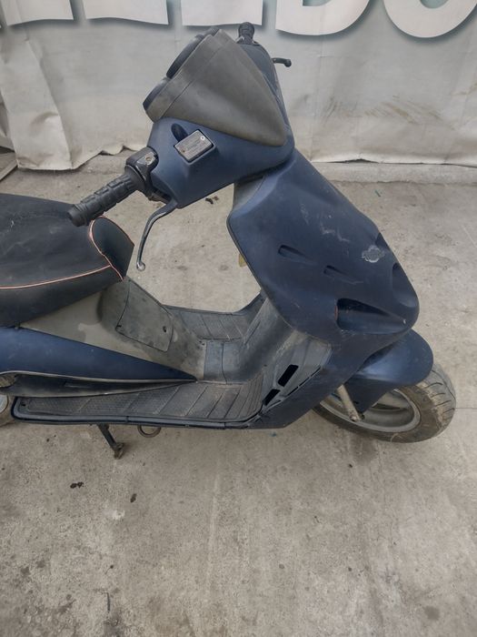 Scuter malaguti f12