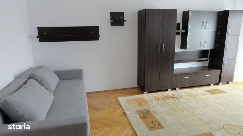 Apartament cu 2 camere decomandate strada Muncitorilor