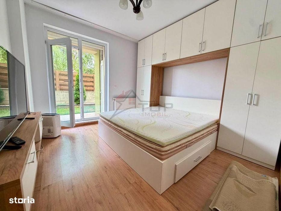Apartament cu 2 camere decomandat + gardina 80mp, loc de parcare - Red — fotografia 3