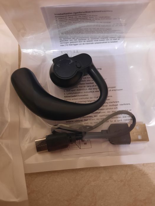 Одинарные наушники блютуз