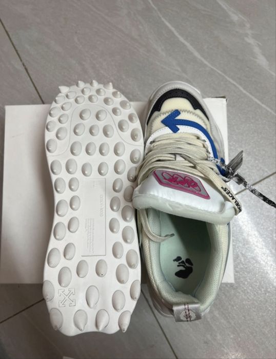 adidasi Off White Odsy 1000 full box