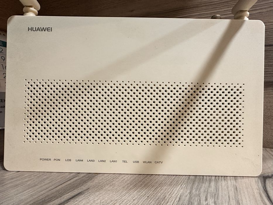Wi fi router Huawei  xpon hg 8247h5