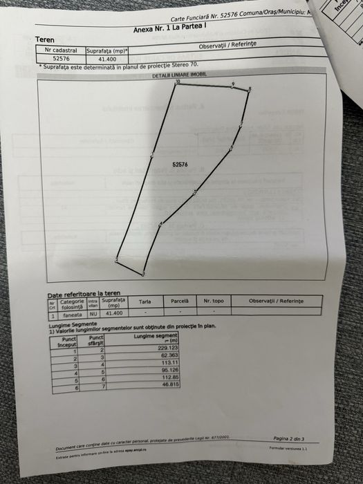 Vand teren cu padure