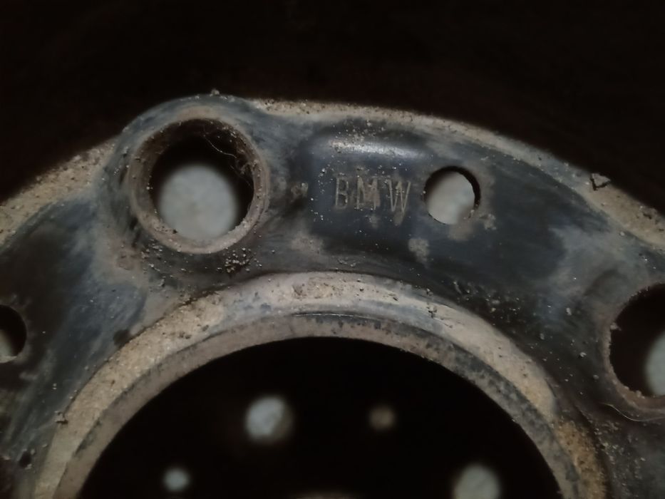 Продам диск на БМВе34 е36