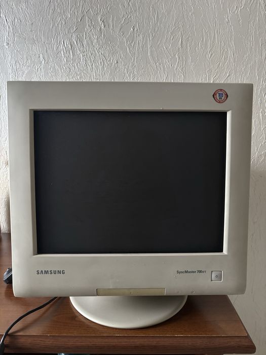 Монитор Самсунг 100 гц