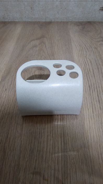 Продам органайзер для зубных щеток