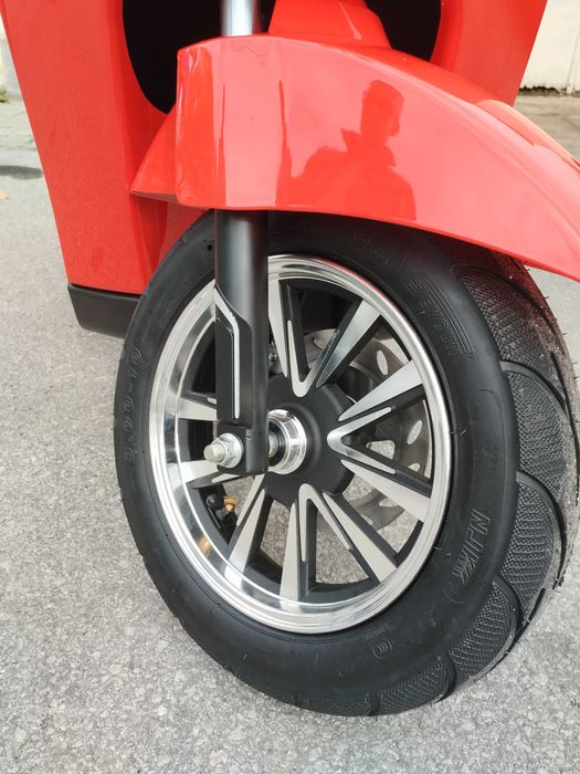 Луксозна електрическа триколка