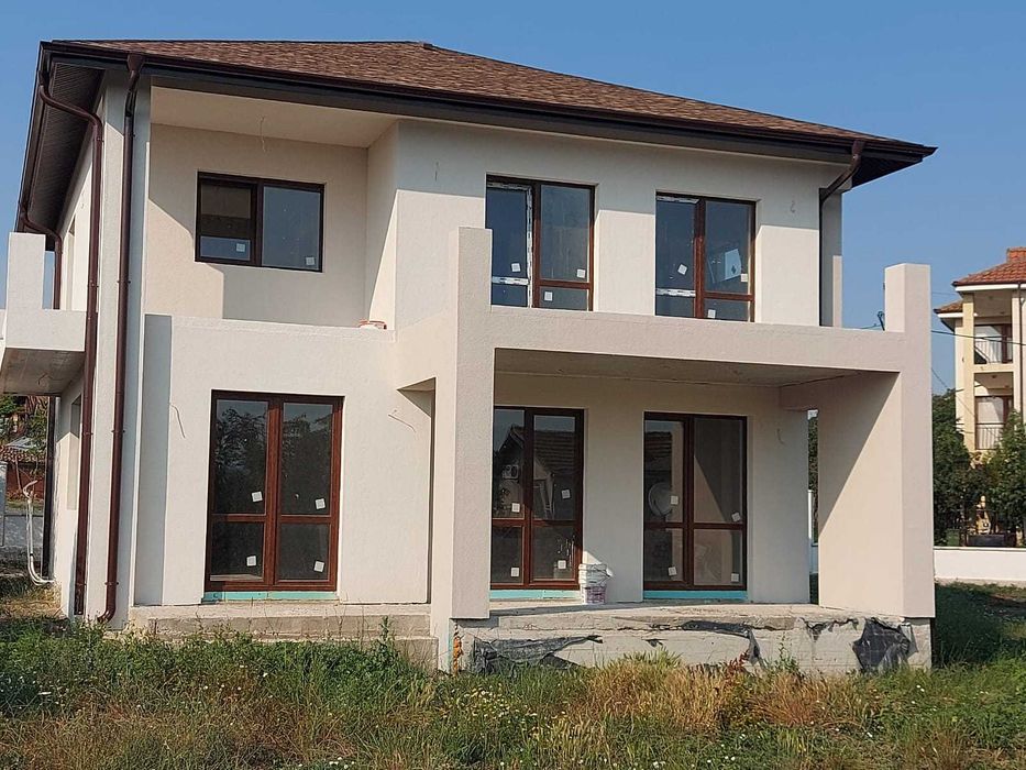 Продава се Къща в с. Александрово, Област Бургас - 200 кв.м за 1400 €/кв.м - Снимка #2