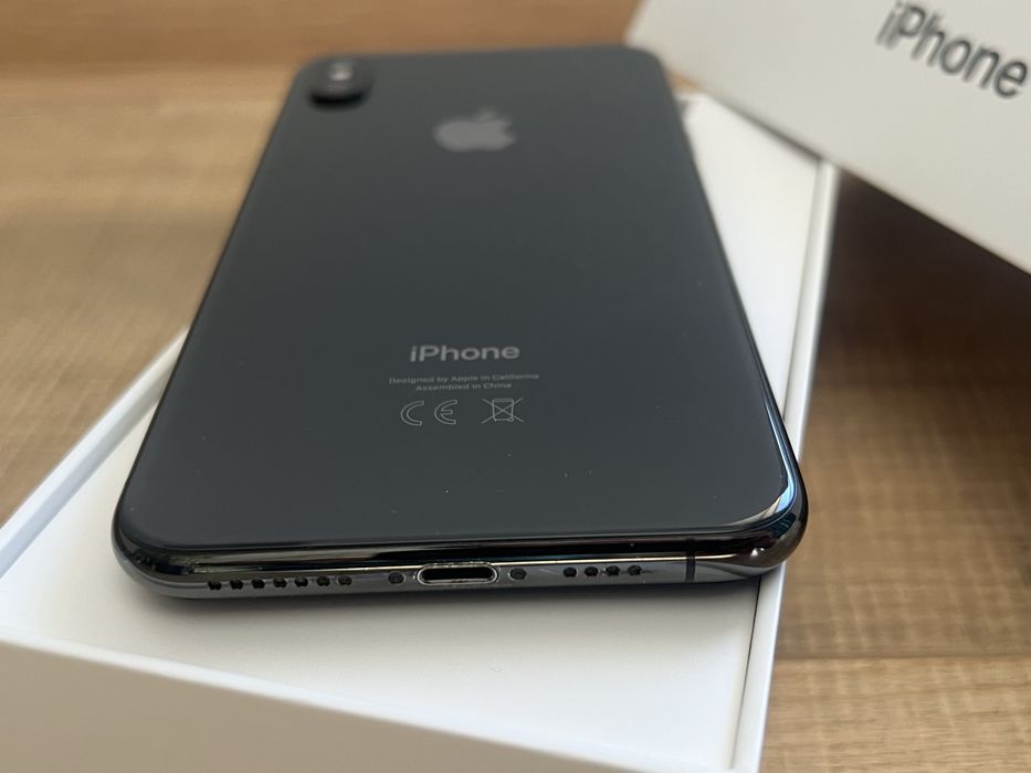 iPhone XS Max, 256GB, Space Gray като нов