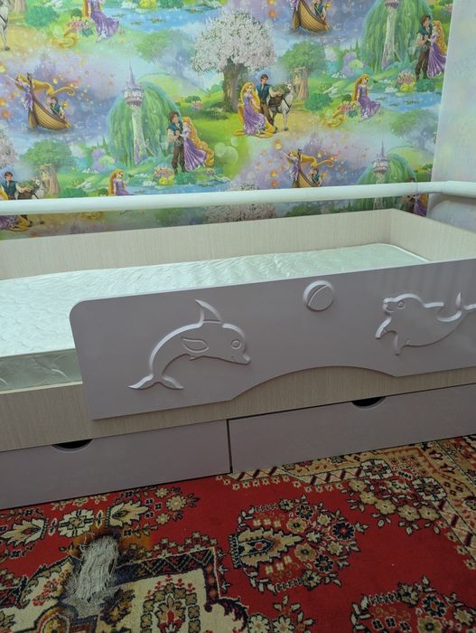 Продам детскую мебель