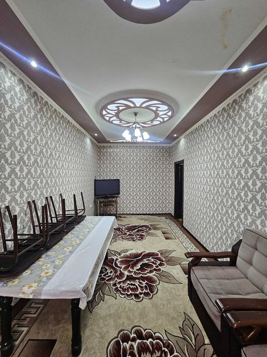 2 хоналик квартира барча жихозлари б-н сотилади.Ор:Шарк1 Шербудин