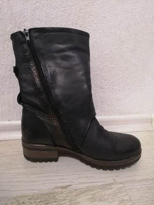 Дамски боти естествена кожа