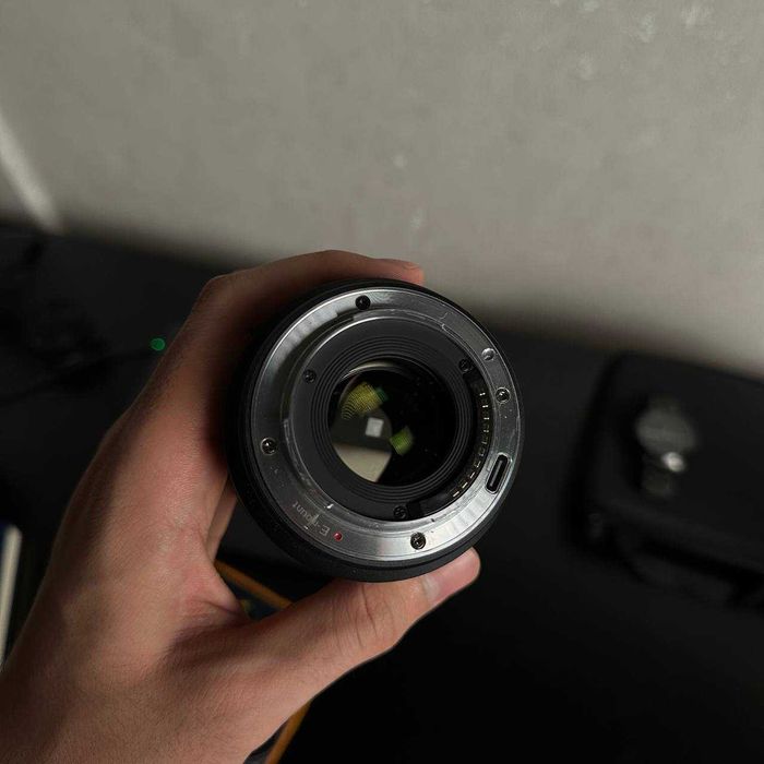 Объектив Sirui 23 mm