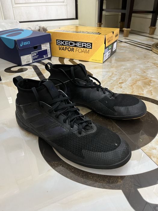 Оригинал adidas футзал 43.5