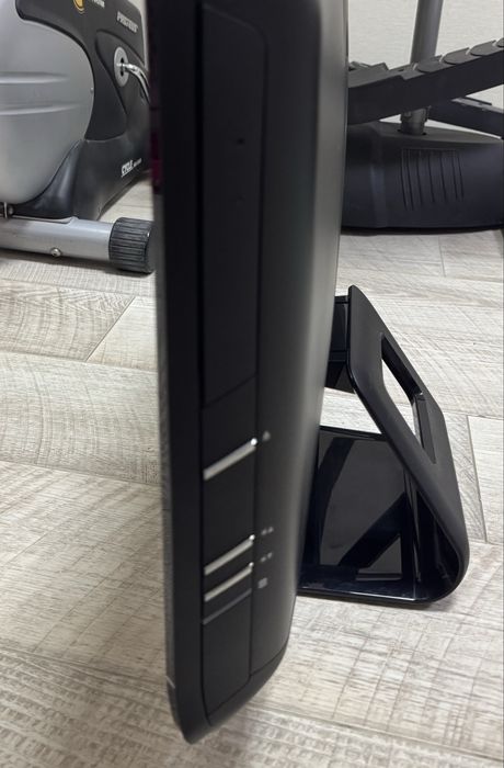 Моноблок HP Compaq 8200 Elite