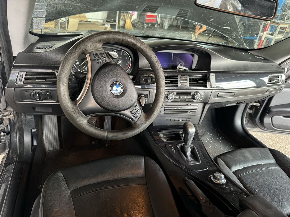 Продаваме на части бмв е92 330хд 231кс bmw e92 330xd.