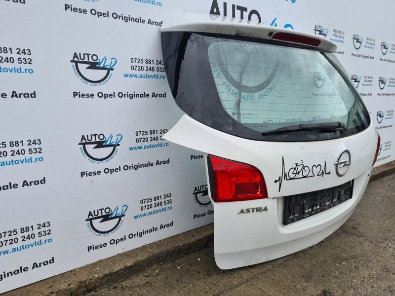 Haion cu luneta Opel Astra J Facelift