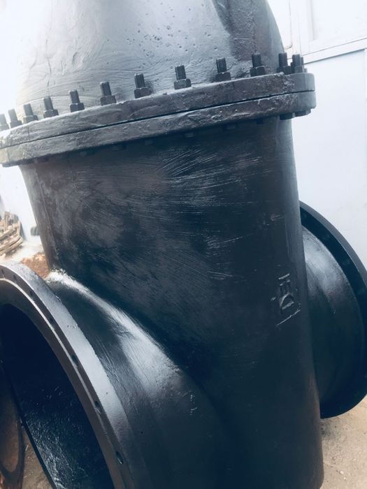 Задвижка чугунная Ду 1000 Ру 10