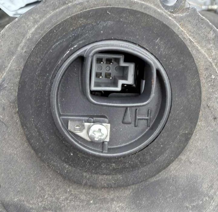 Баласт за ксенон Хонда Сивик 8 генерация / Honda Civic 8