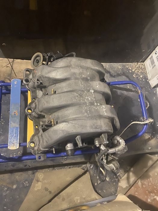 Лексус РХ300 и Мерседес М 112