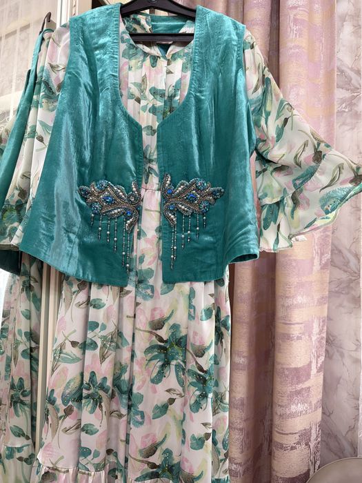 Көйлек кәжекейімен сатылады