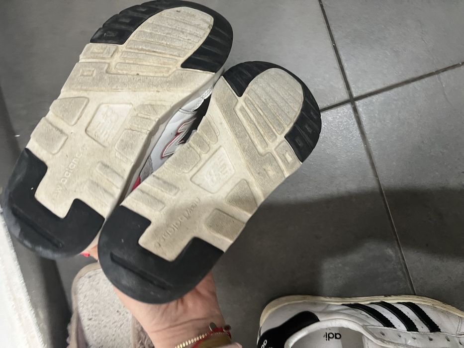 New balance бели кожени маратонки 37