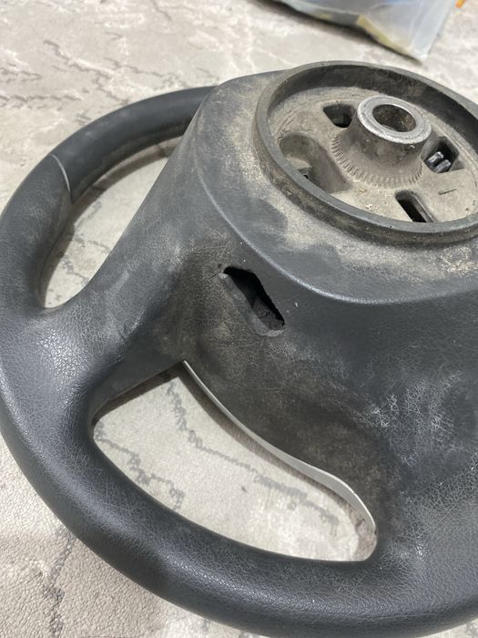 Руль от Приоры оригинал