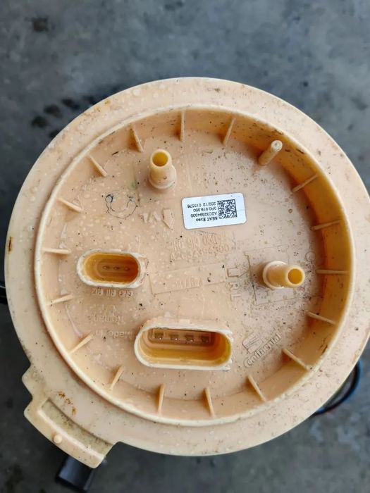 Pompa motorina combustibil rezervor Seat Exeo Audi A4 A5 motor 2.0 CJC 3R0919050