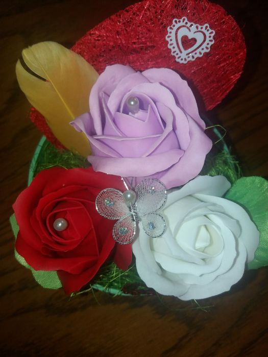 Aranjamente trandafiri de sapun