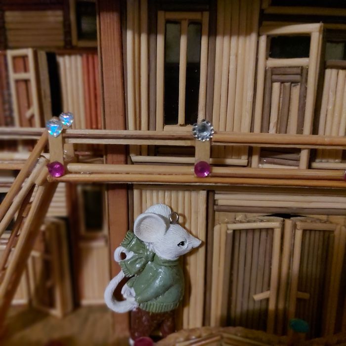 Căsuță artizanală din bețe de lemn unicat handmade